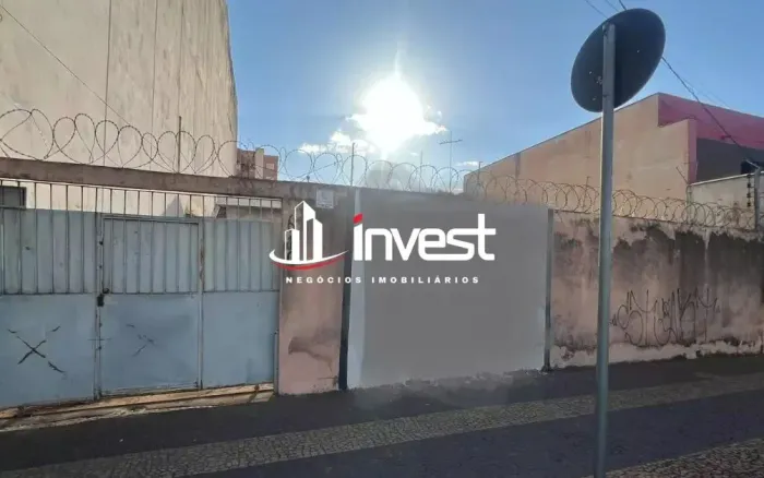 Terreno/Área de 520 m² no Centro de Uberaba/MG - Ideal para empreendimentos comerciais e r