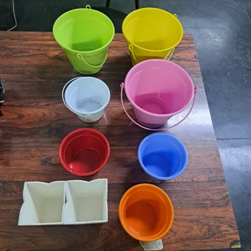 Baldes de aluminio coloridos para decoração!
