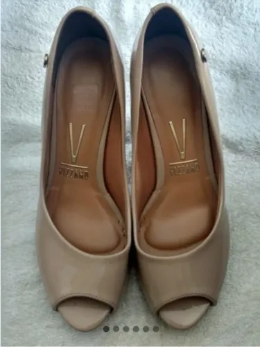 Sapato Peep Toe Bege da Vizzano,seminovo