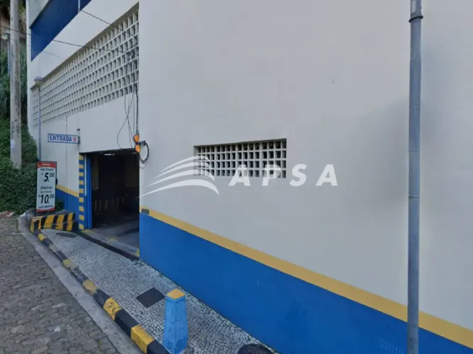 IMÓVEL COM 1 MÊS DE LOCAÇÃO GRÁTIS!* VAGA DE GARAGEM NO BAIRRO SAÚDE. ESQUINA COM A RUA SE