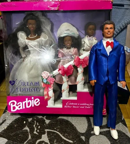 Barbie dream weeding