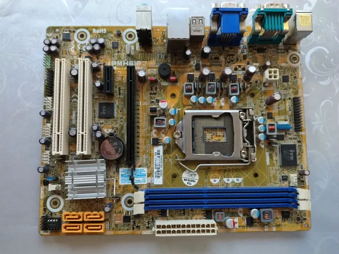 Placa-mãe IPMH61R2