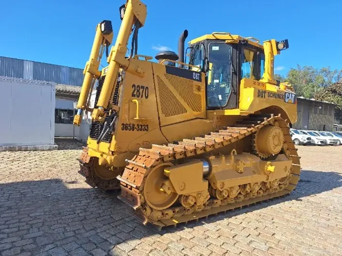 TRATOR DE ESTEIRAS CATERPILLAR, D8T, ANO 2012