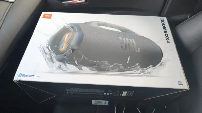 JBL bombox 4 nova 1 Ano de garantia