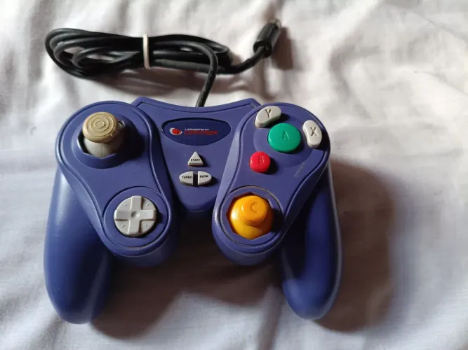 Controle GameCube "Primeira Linha"