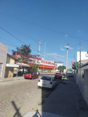 Apartamento com 01 quarto, próximo a Univasf e Colégio Cristão.