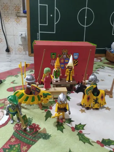 Playmobil cavaleiros e set conforme as fotos 