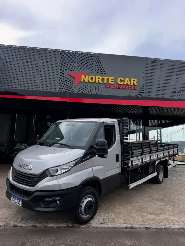 IVECO DAILY 65-180 aceito troca por Hilux , sw4, ranger modelo novo, s10.