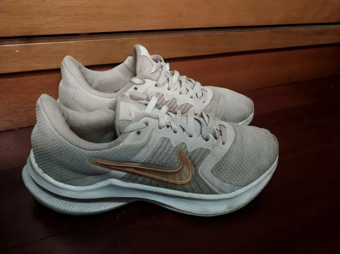 Tênis Nike Downshifter 10