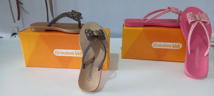 Sandália Infantil Grendha - Rosa e dourada 