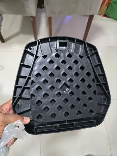 Suporte universal para baú de moto