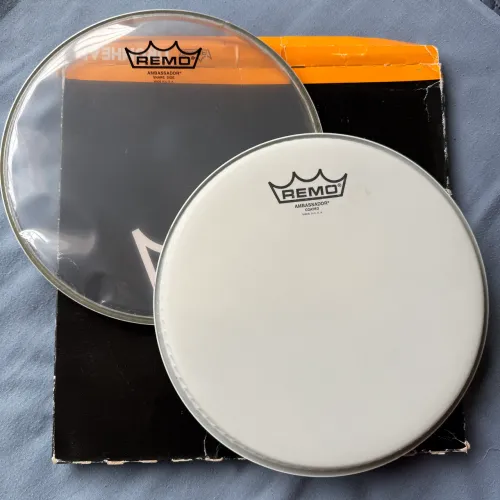 Remo Ambassador 10 kit