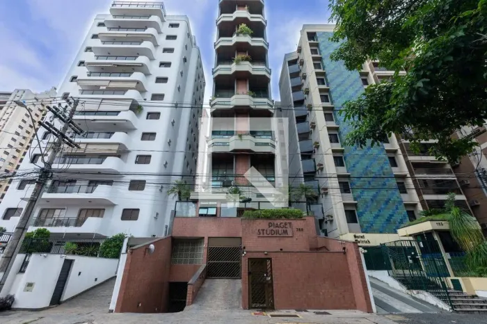 APARTAMENTO RESIDENTIAL em Campinas - São Paulo, Cambuí