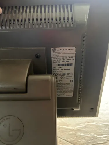 Monitor LG Flatron L1511S