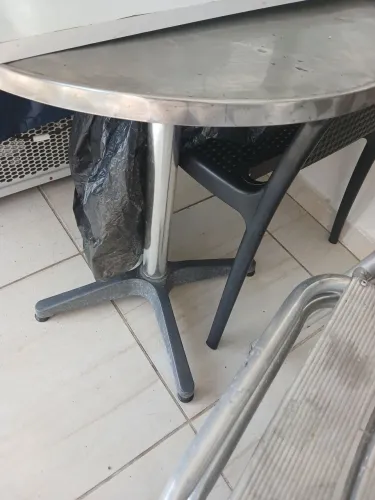 Mesa alumínio