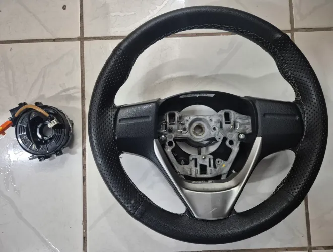 Volante Toyota Corolla 2015 a 2018 com Hard Disc