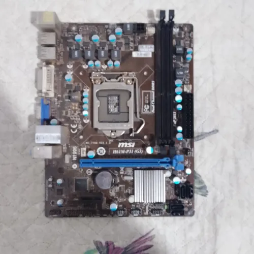 Placa mãe LGA 1155 com espelho funcionando perfeitamente