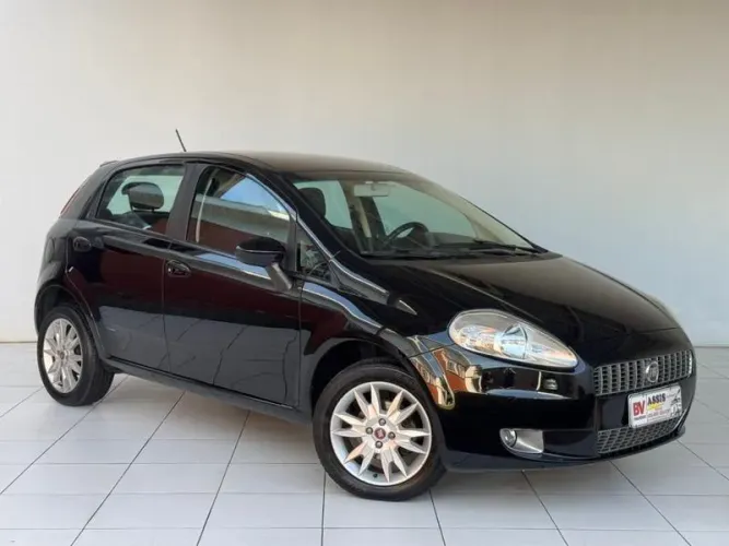 Fiat Punto Essence 1.6 Flex 16V 5P 2012
