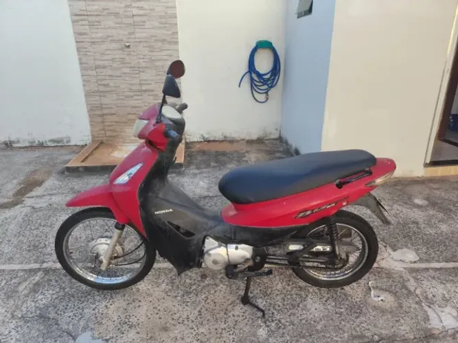 Honda Biz 125cc. Perfeita para o dia a dia.