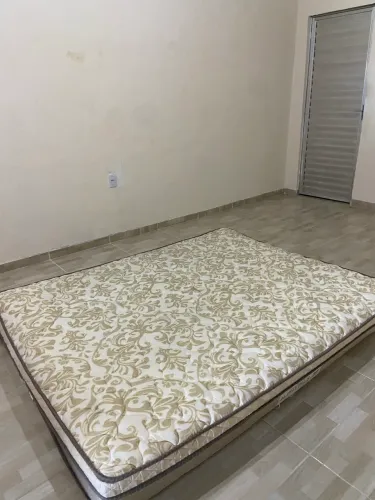 VENDO COLCHÃO 