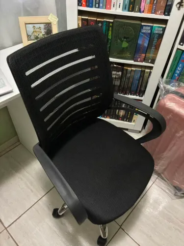 Cadeira de escritório 838 Preta nova
