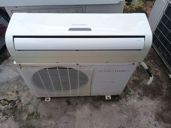 Split Eletrolux 12000 btus instalado 