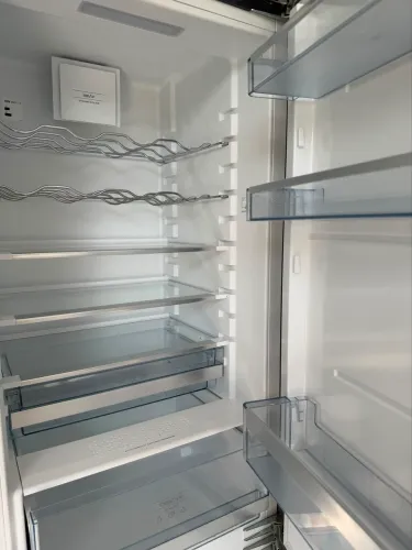 Refrigerador Gorenje bottom freezer 269 litros 