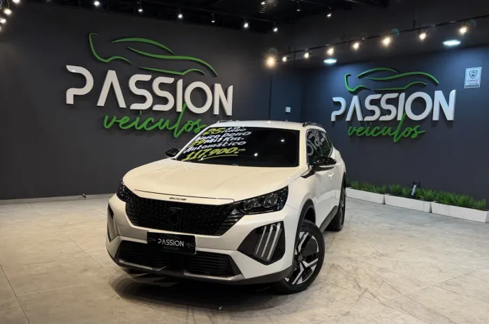 Peugeot 2008 Active 1.0 Turbo Flex 5P Aut. 2025