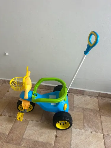 Triciclo Infantil
