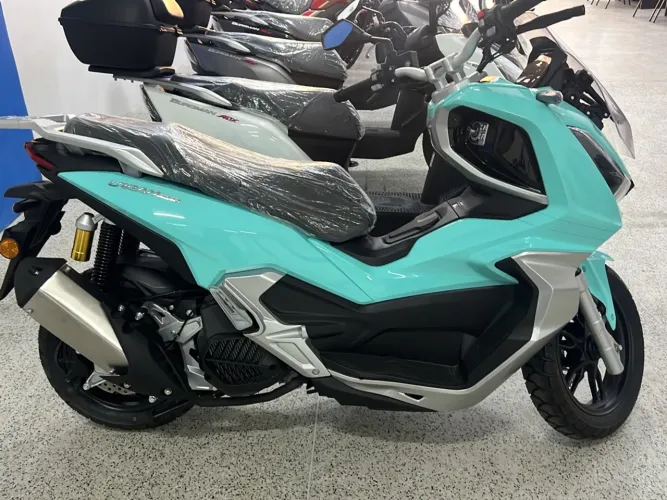 SHINERAY URBAN 150 EFI