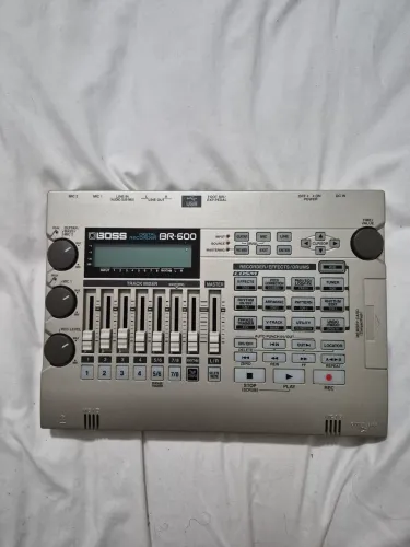 Gravador Digital Portátil Boss BR-600 (Para Conserto Ou Retirada De Peças) ACEITO PROPOSA
