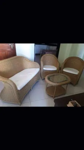 Conjunto de sofá em fibras sintéticas