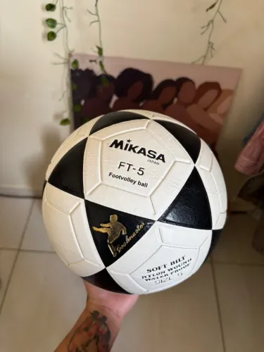 Bola Futevolei