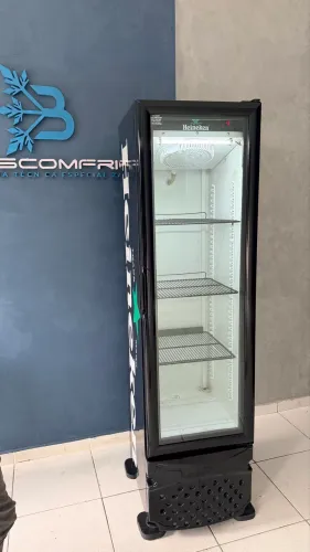 Cervejeira Imbera 230 litros , controlador digital -2 -4 -6 +2 . Garantia de 8 mês