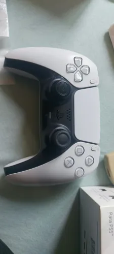 Controle Dualsense ps5 com drift no analógico esquerdo
