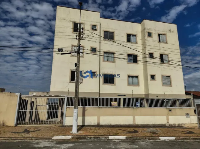 Apartamento a venda no Condomínio Vila Itália.
