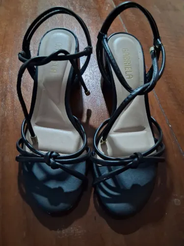 Venda de sandálias