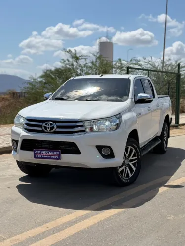 Toyota Hilux CD SRV 4X4 2.8 TDI Diesel Aut. 2017