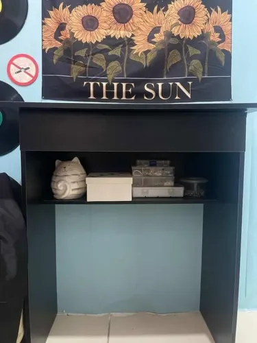 Mesa de estudos, cor preta