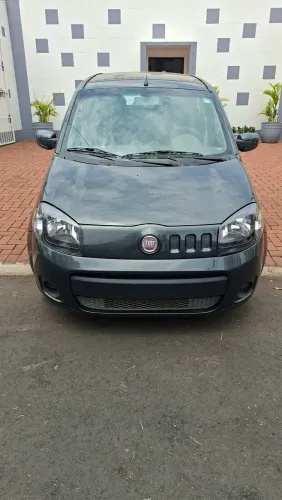 Fiat Uno Vivace Celeb. 1.0 EVO F.flex 8V 5P 2014
