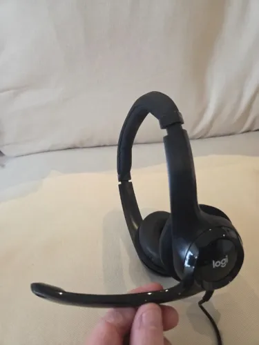 Headset Logitech H390 USB com Microfone