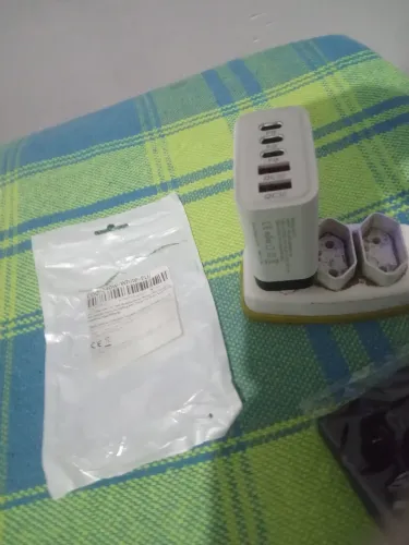 Carregador 240 W GaN modelo KO-77