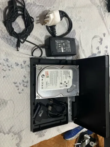 Kit HD externo 500gb + cabo Sata para ligar direto na tv