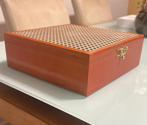 Caixa Decorativa MDF 30x30x10cm - Efeito Palhinha - NOVA