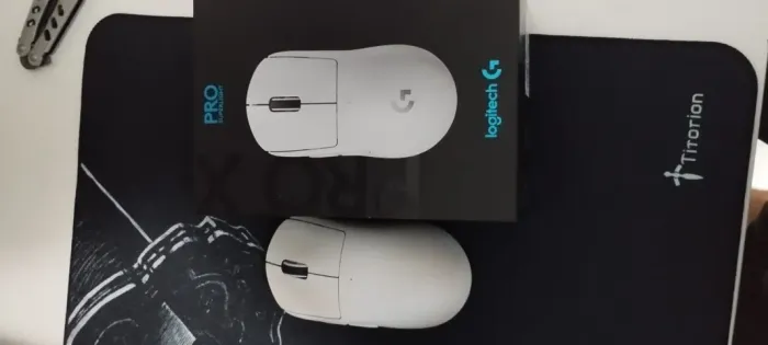 Mouse Gamer Sem Fio Logitech G PRO X SUPERLIGHT