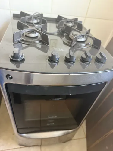 Fogão cônsul inox, 4 bocas, forno, tampo de vidro, novíssimo!