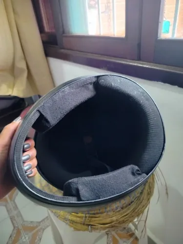 Capacete número 60 todo bom e barato 
