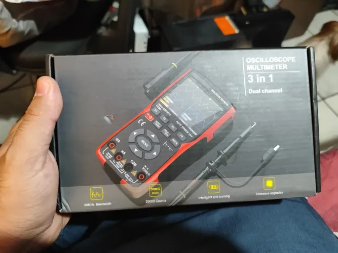 Zoyi ZT-703S Osciloscópio e Multímetro 2 em 1
