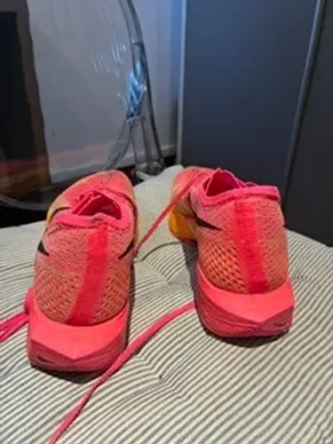 Tênis de corrida Nike Vaporfly 3