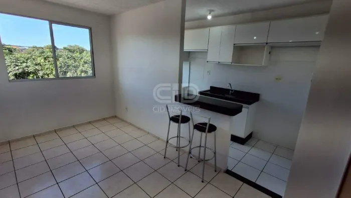 Apartamento Semi Mobiliado com 2 Quartos no Chapada dos Cristais